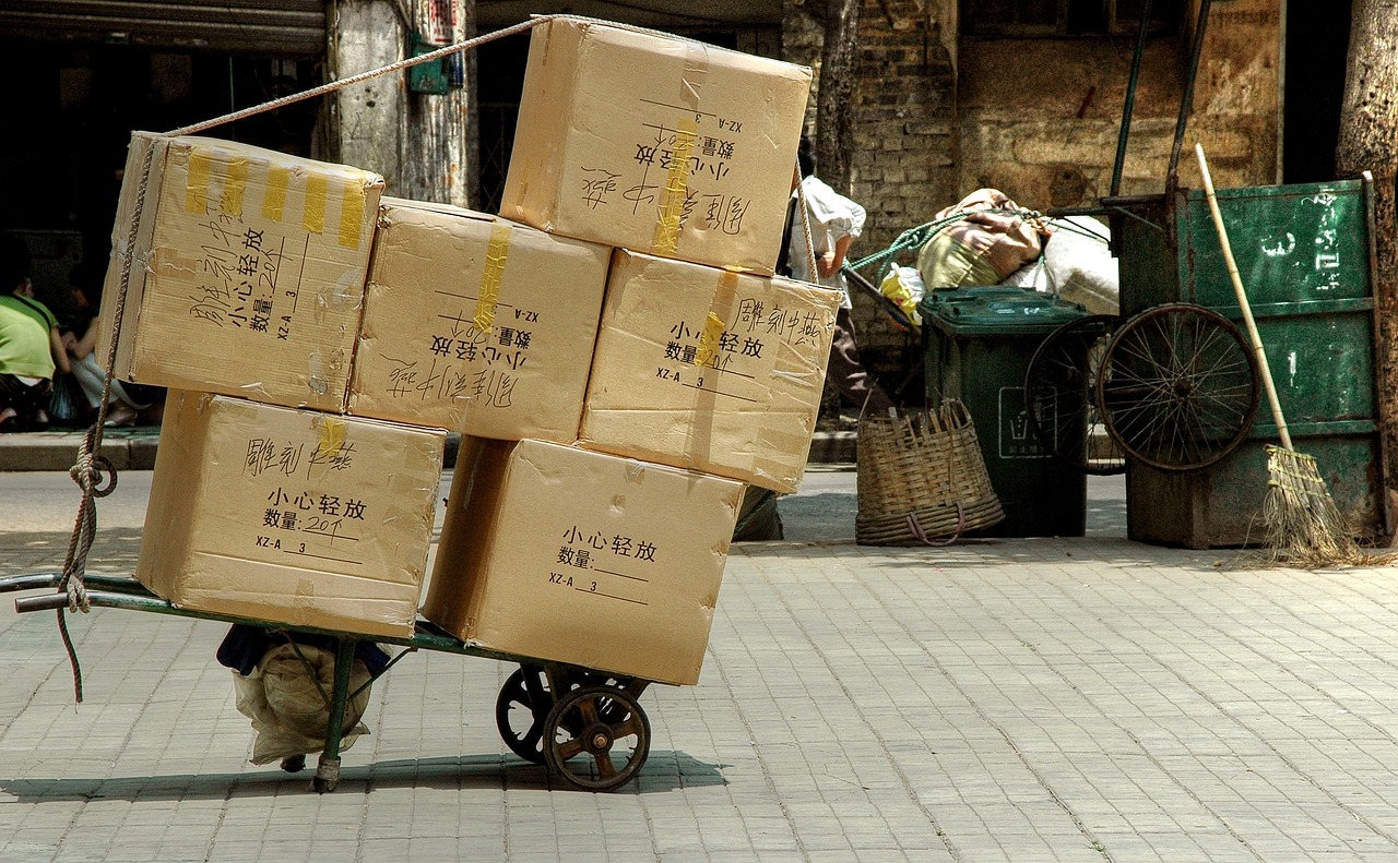 快递包装阳性频发，专家教你如何安全收快递