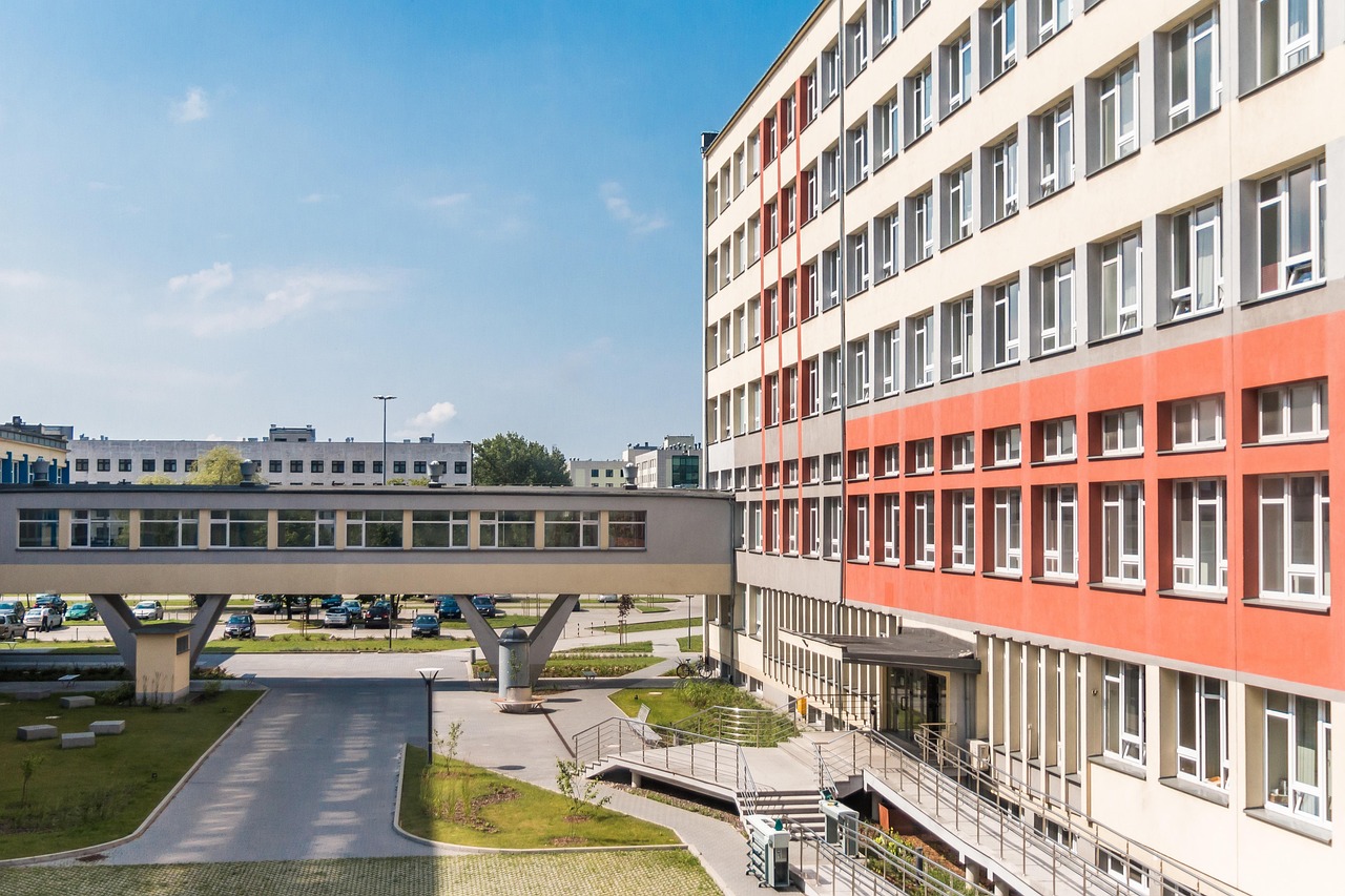 共克时艰，成都理工大学疫情下的团结与应对