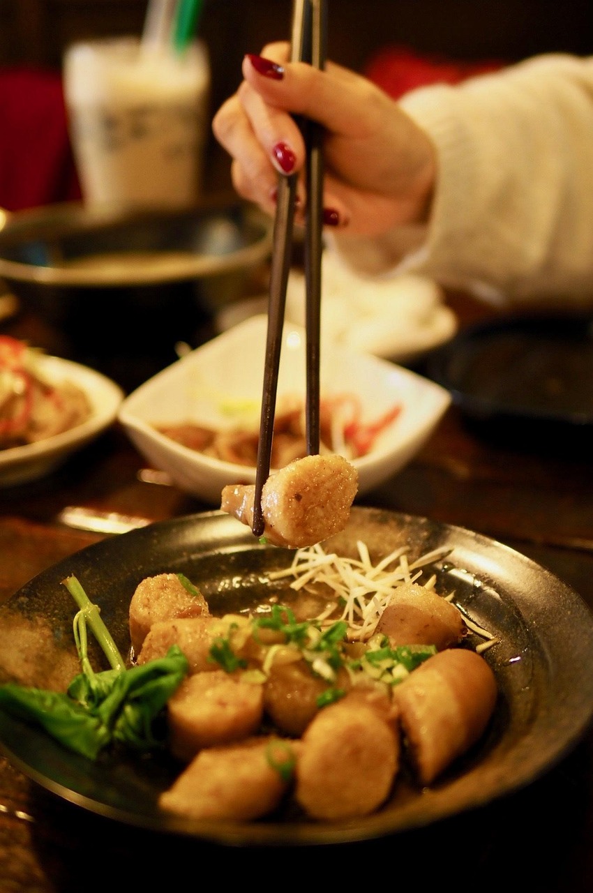 探索中国美食的英语之旅，从街头小吃到国宴佳肴