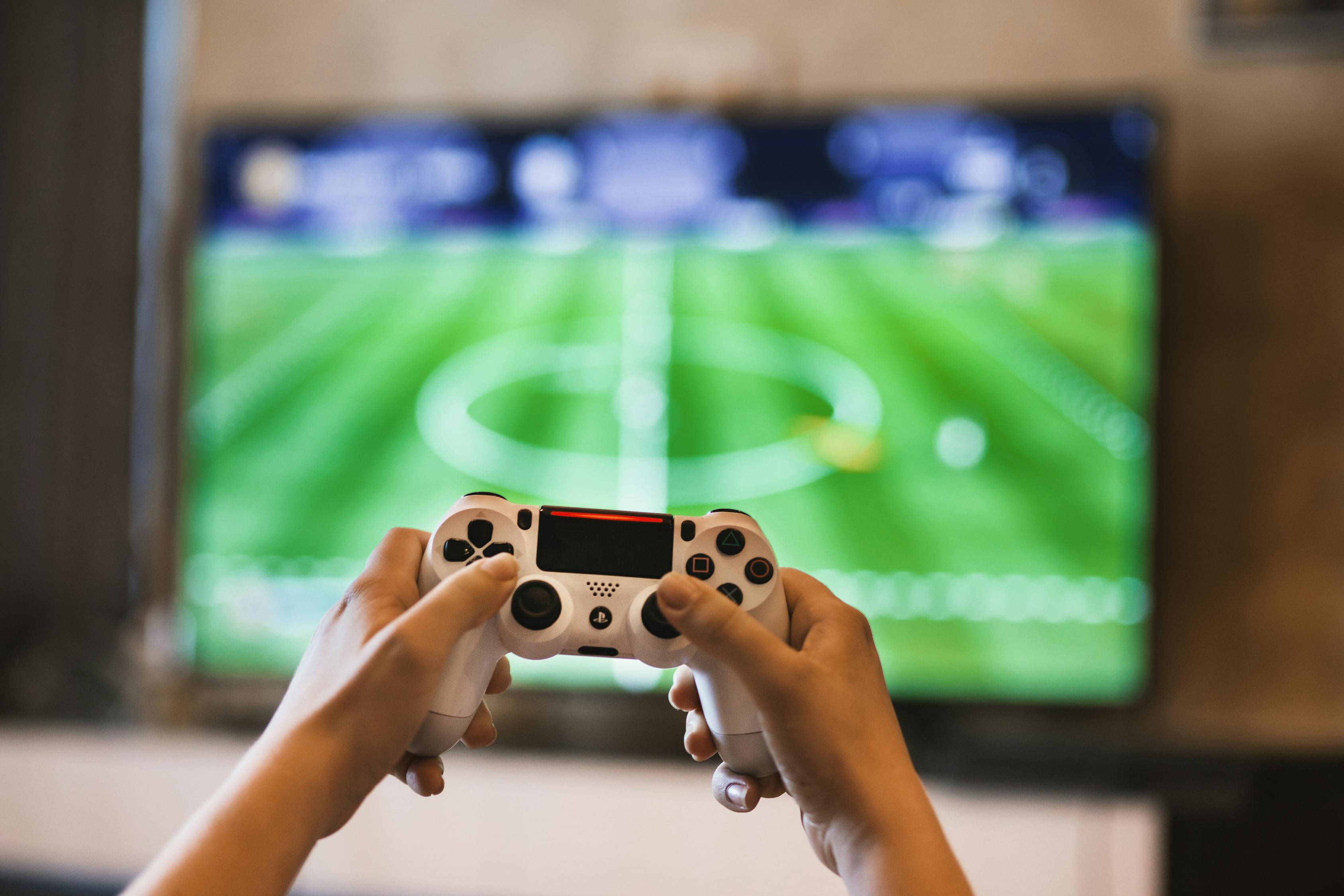 红领巾与GTA，探索文化差异与游戏世界的乐趣