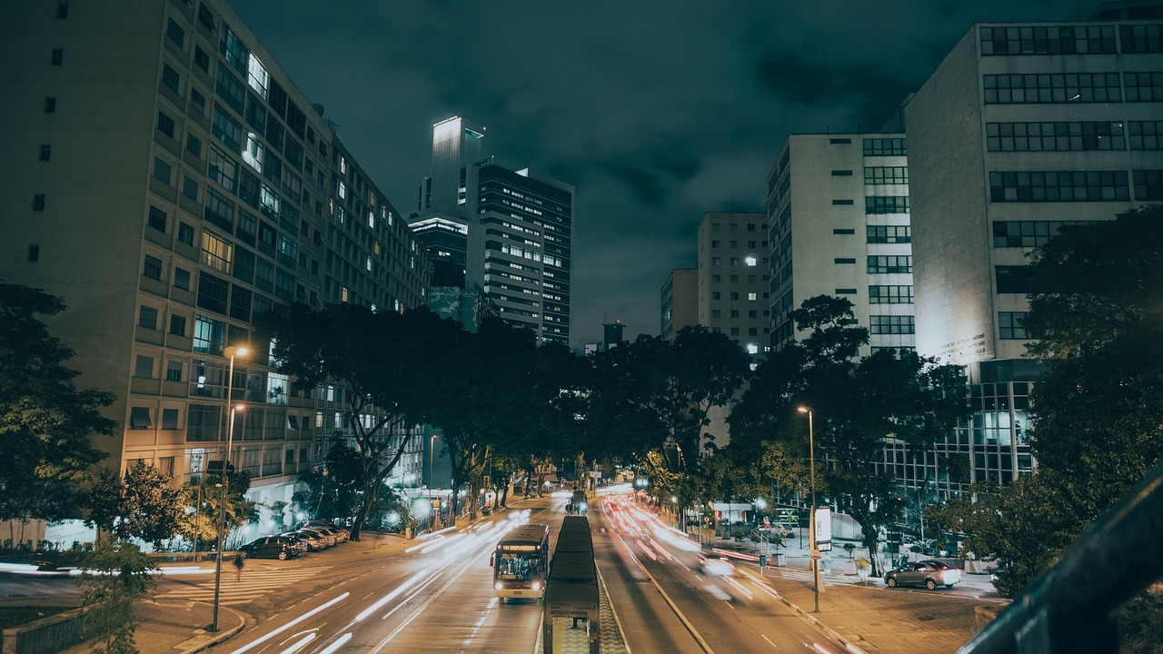 都市快报，连接城市脉搏，传递生活信息